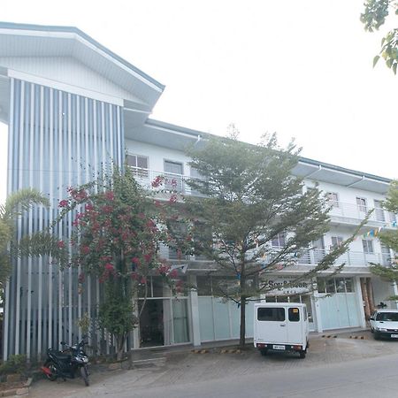 Reddoorz At Fat J Apartelle Mactan Себу Экстерьер фото